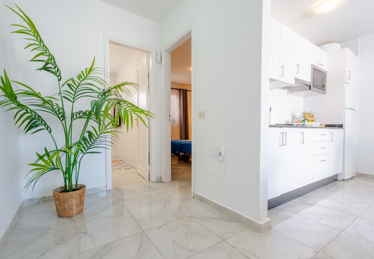 Ferienwohnung in Puerto del Carmen - Sun&Sea • 30 m from the beach • LVH