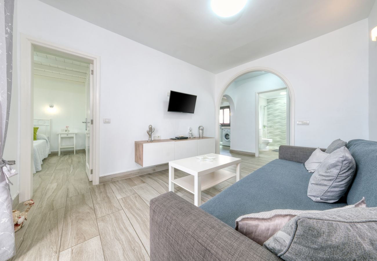 Ferienhaus in Puerto del Carmen - La Marisma - WIFI und Balkon By LVH