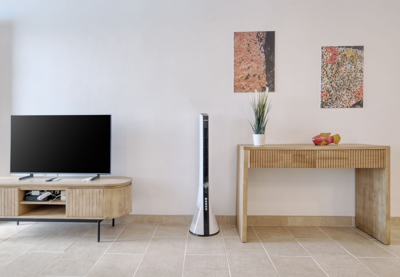 Ferienhaus in Costa Teguise - Casa La Arena - Blick auf den Pool By LVH