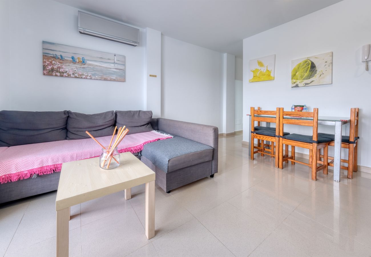 Ferienhaus in  Famara - El rincón de famara - By LVH