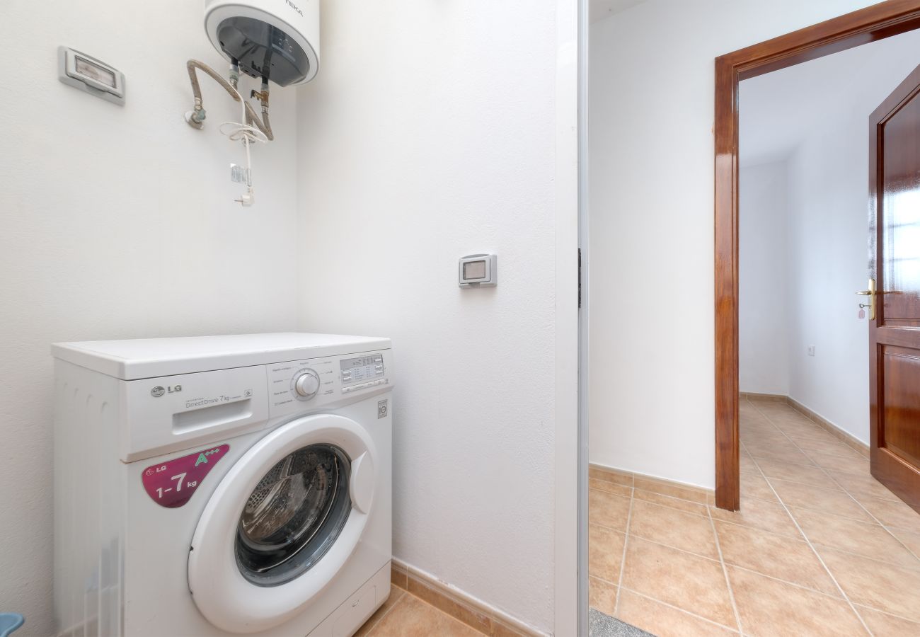 Ferienhaus in Arrieta  - El Charcón B - 10 m vom Strand entfernt By LVH