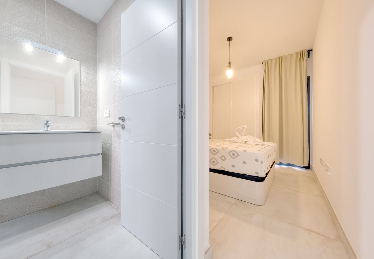 Ferienhaus in Tinajo - Haus La Santa – 400 m zum Strand By LVH