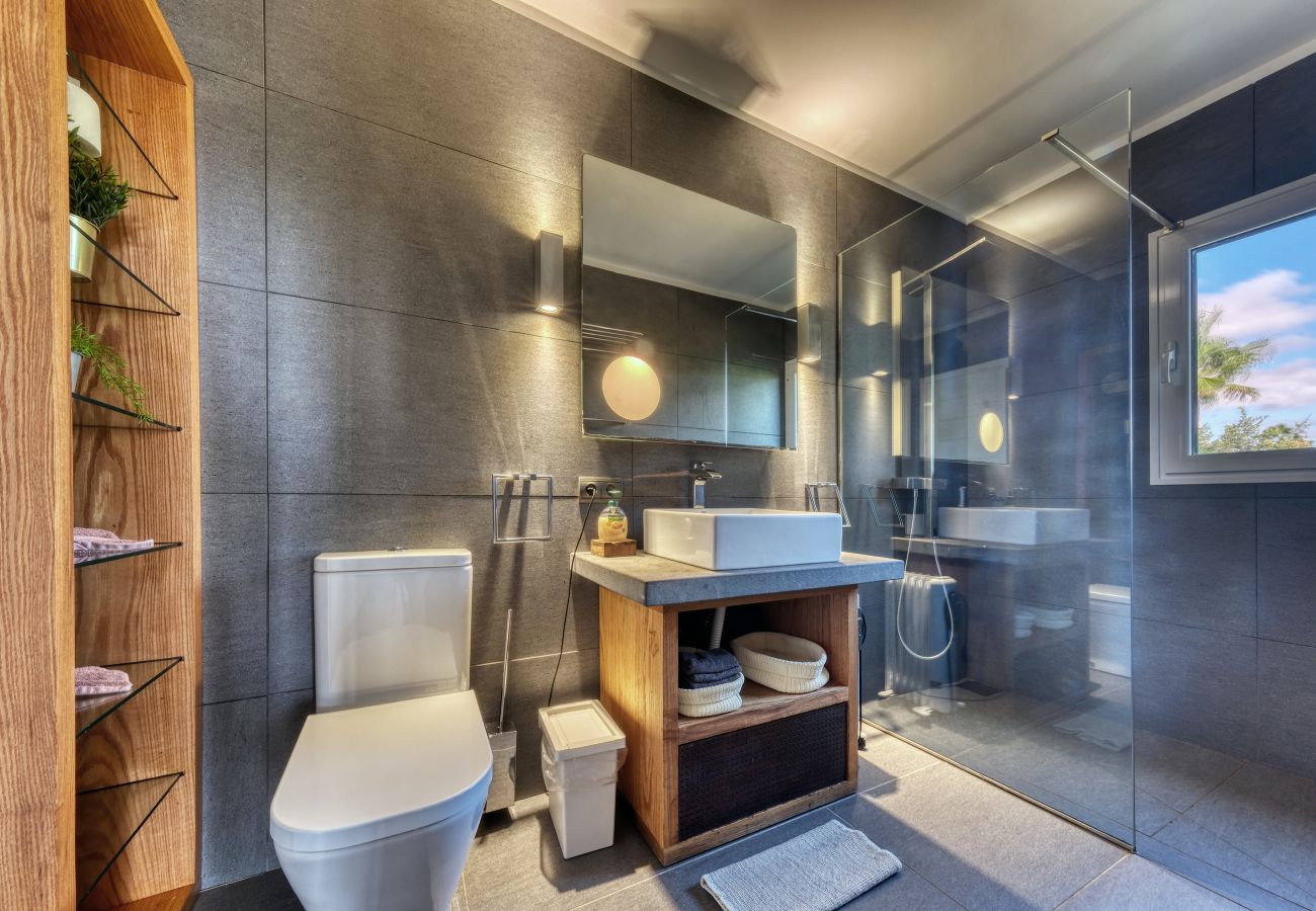 Ferienhaus in Costa Teguise - Casita Malvika – Luxus und Meerblick By LVH