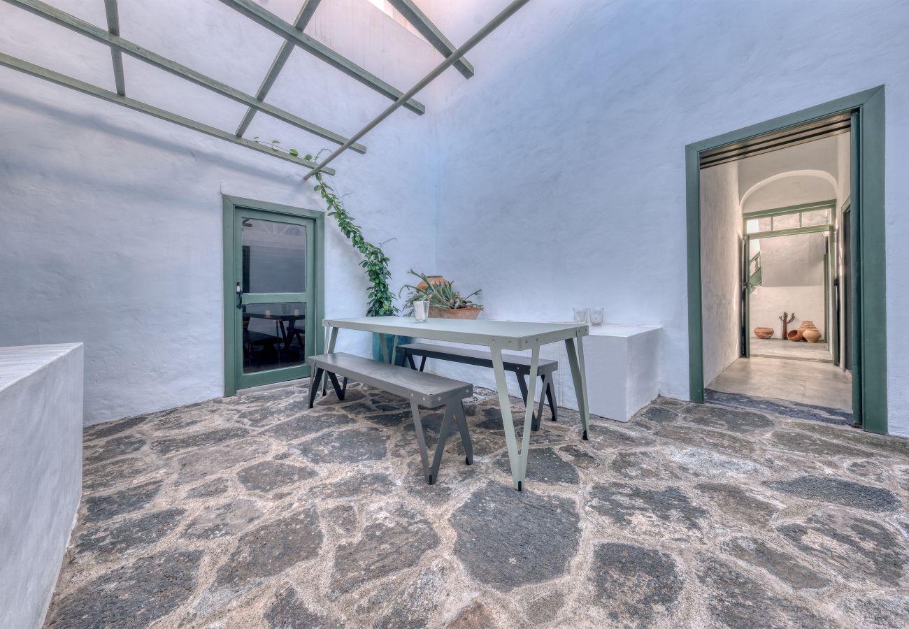Ferienhaus in Haría - Casa Amaris - Ausgezeichnetes Kanarisches Haus By LVH