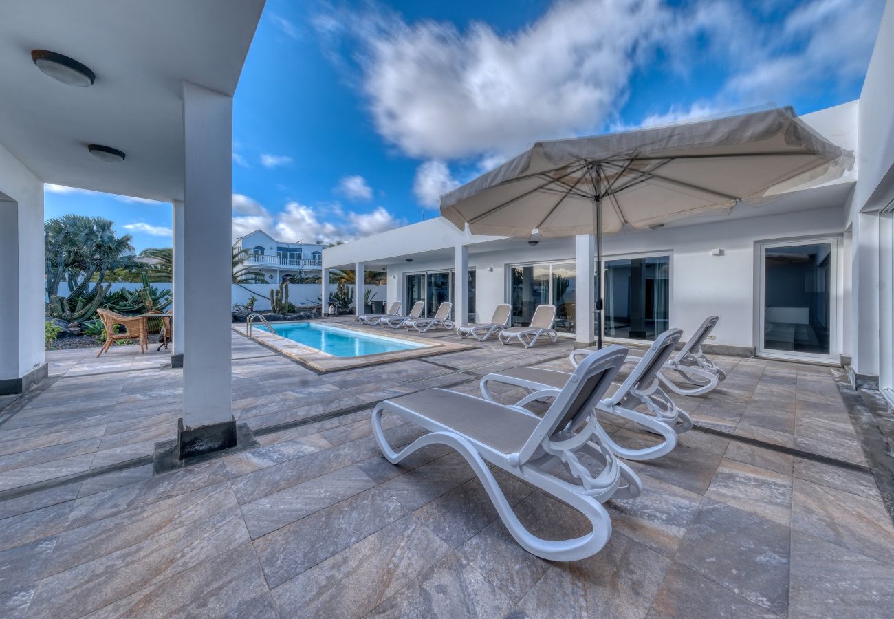 Ferienhaus in Charco del Palo - Casa Edén - Luxusvilla By LVH