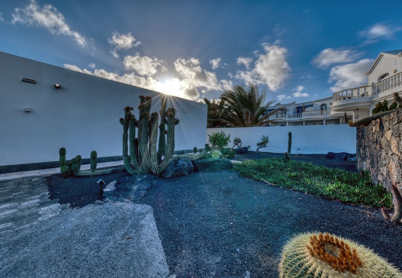 Ferienhaus in Charco del Palo - Casa Edén - Luxusvilla By LVH