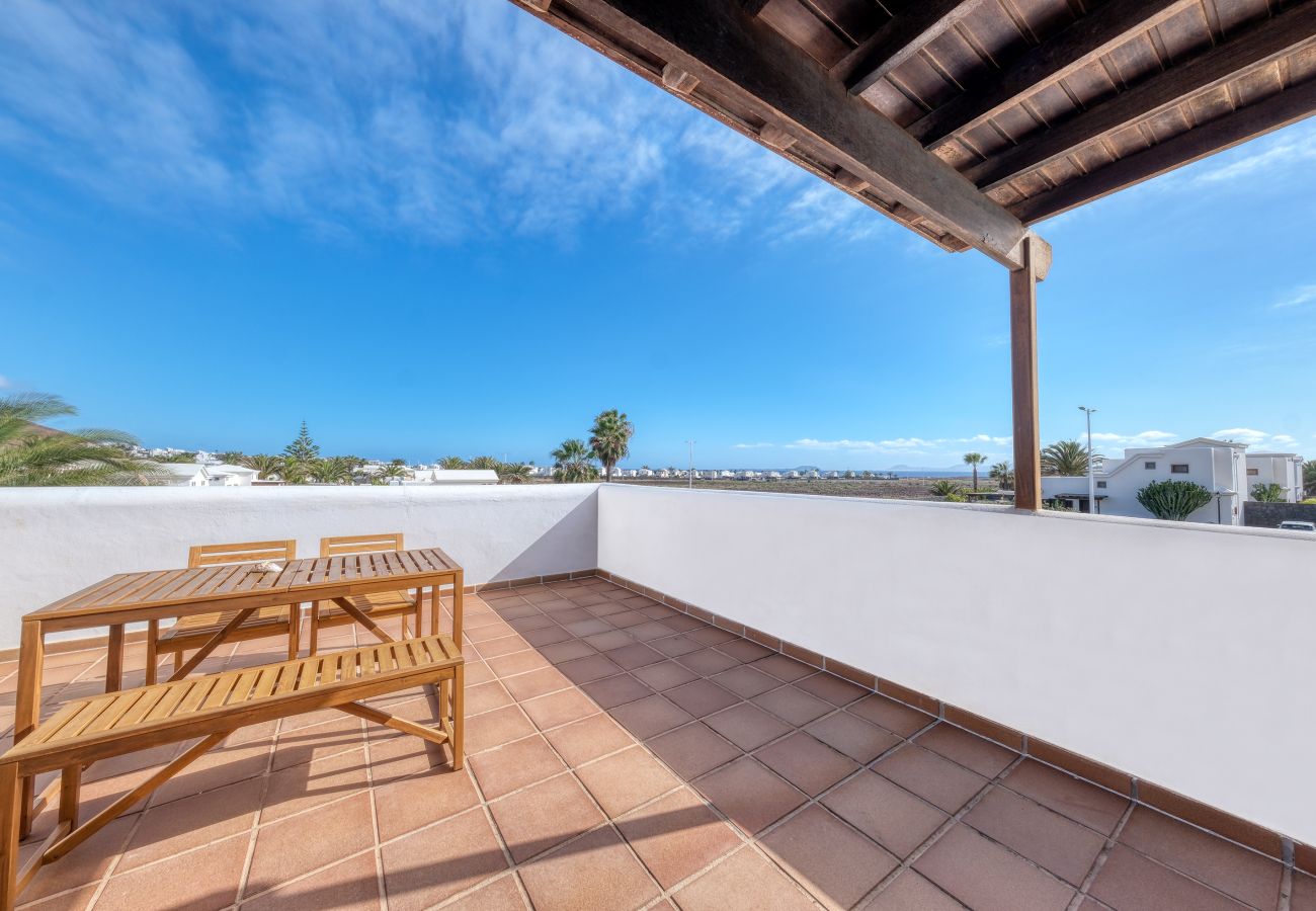 Ferienhaus in Playa Blanca - Villa Montaña Roja