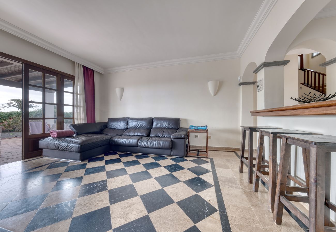 Ferienhaus in Playa Blanca - Villa Montaña Roja