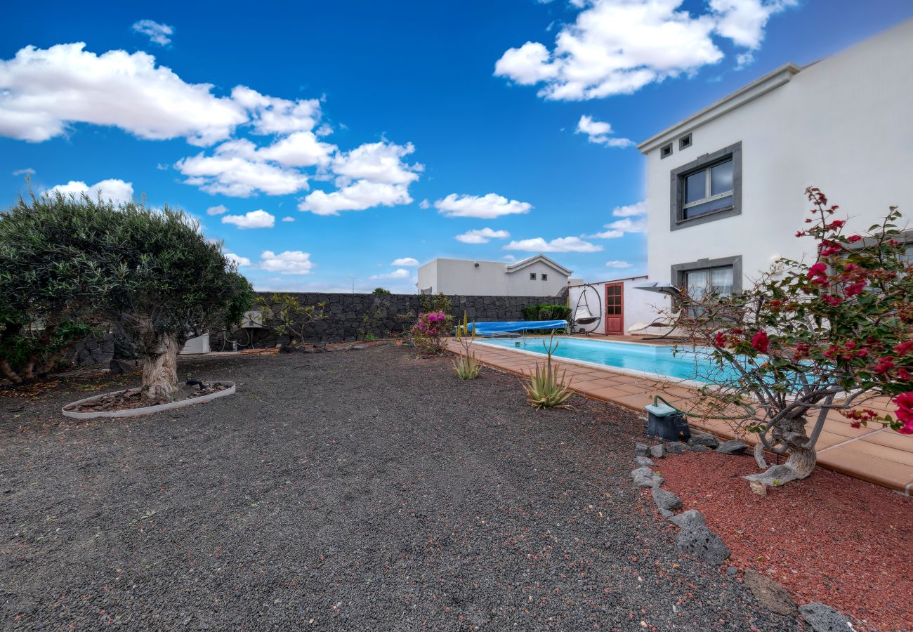 Ferienhaus in Playa Blanca - Villa Montaña Roja