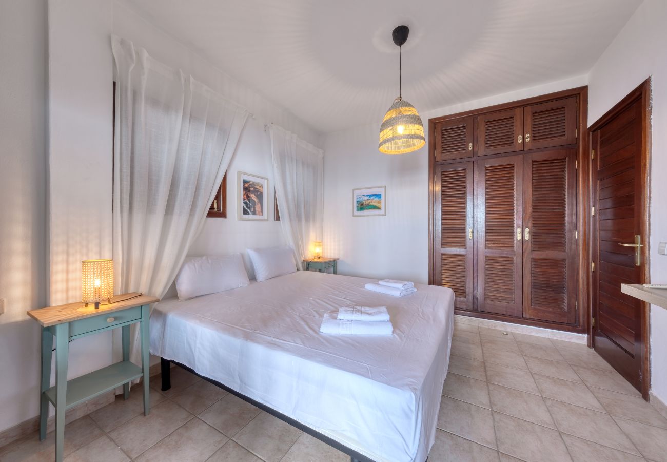 Ferienwohnung in Playa Blanca - Casa Bonica • Ocean Views • Beach 2 min • LVH