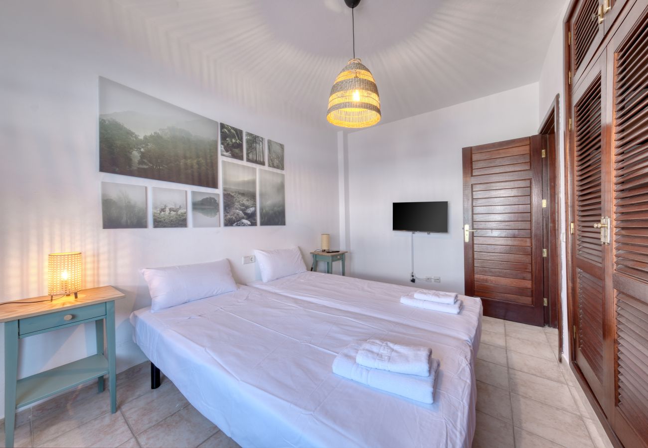 Ferienwohnung in Playa Blanca - Casa Bonica • Ocean Views • Beach 2 min • LVH