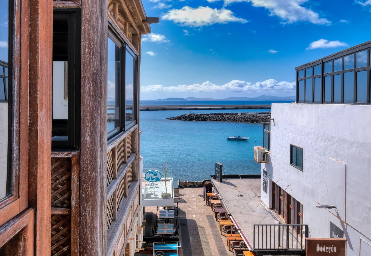 Ferienwohnung in Playa Blanca - Casa Bonica • Ocean Views • Beach 2 min • LVH