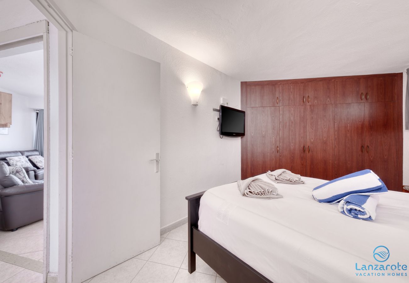 Ferienhaus in  Famara - Casa Buenavista 127- Pool- Sea View- LVH