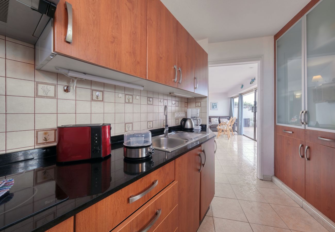 Ferienhaus in  Famara - Casa Buenavista 127 • Pool • Ocean views • Beach 2 min • LVH