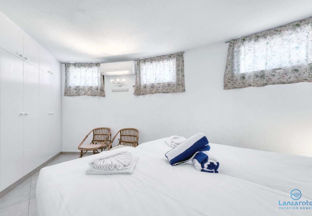 Ferienwohnung in  Famara - Canary Soul 90 • Ocean views • Beach 2 min • LVH