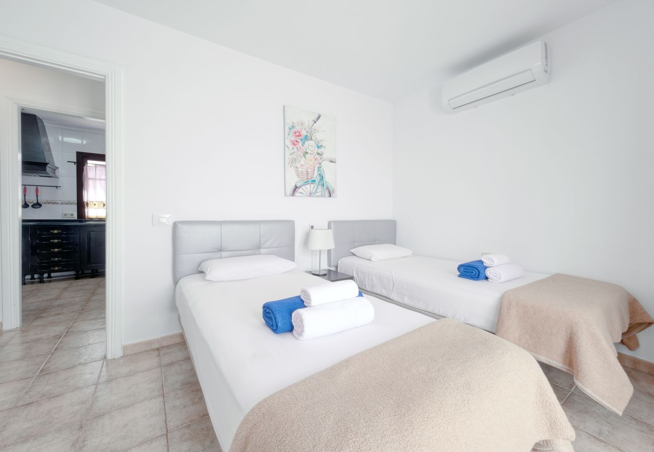 Ferienhaus in Puerto del Carmen - Villa El Rincón • Pool & BBQ • Beach 5 min • LVH