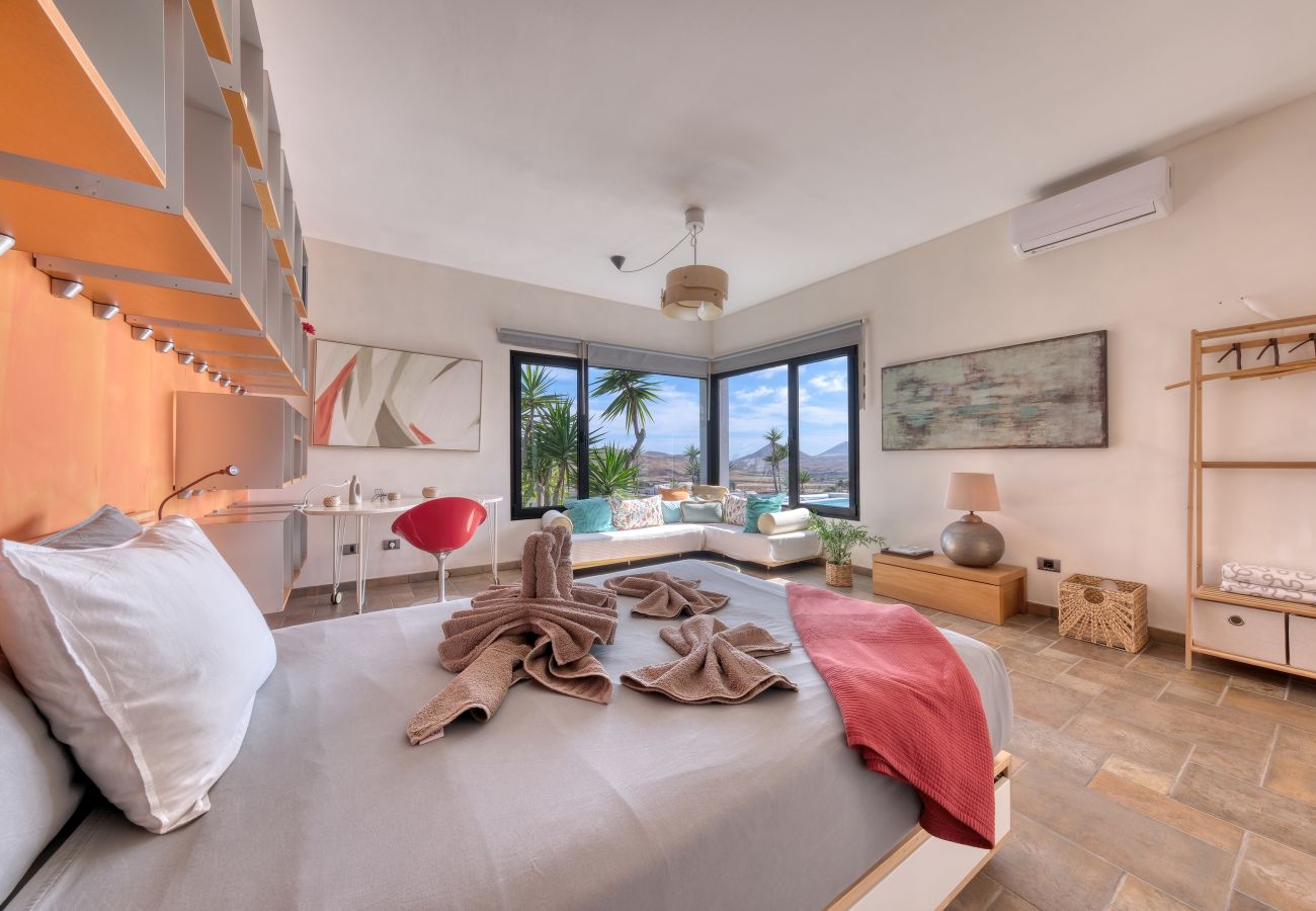 Villa in Nazaret - Villa El Erizo by Lanzarote Vacation Homes