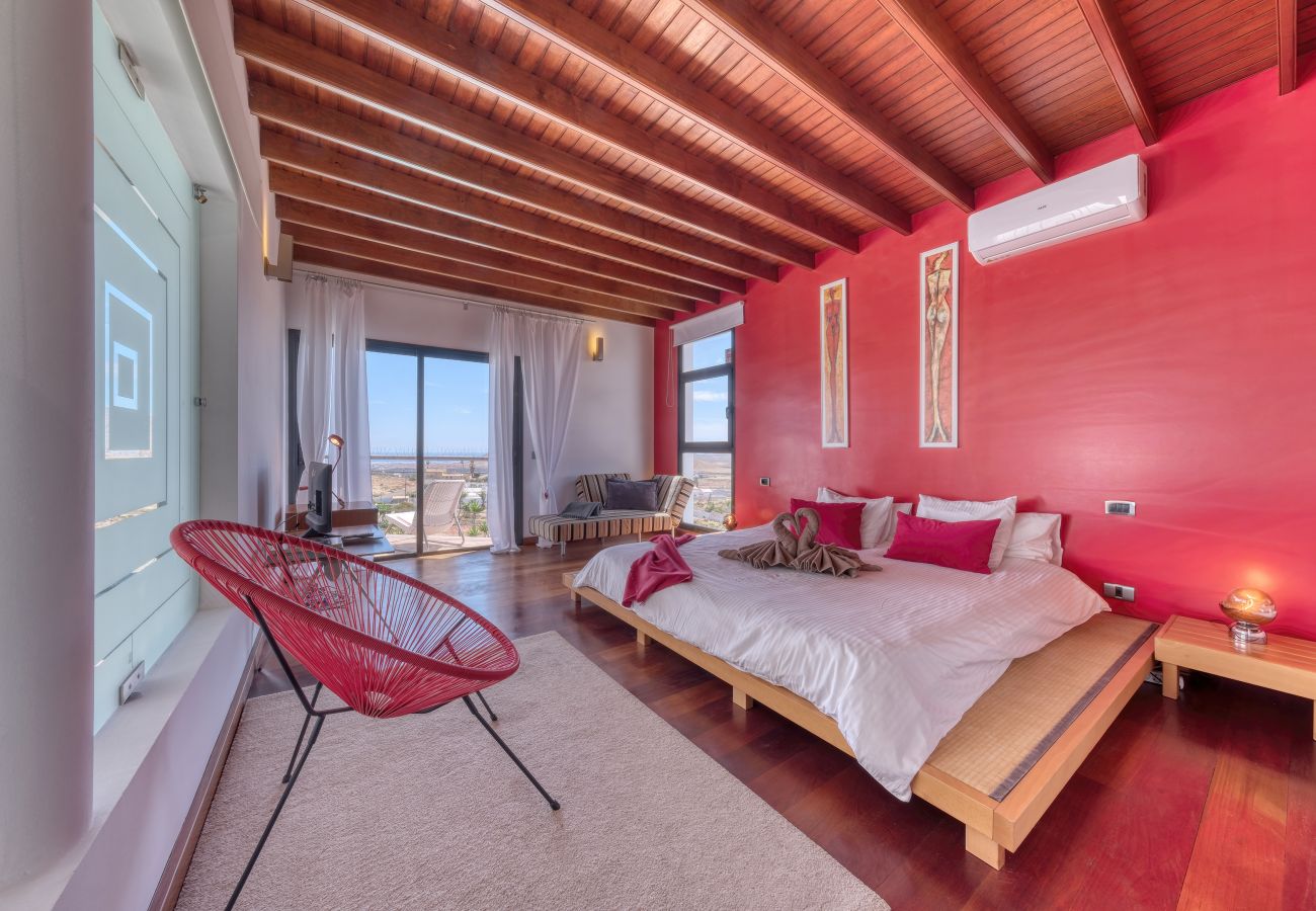 Villa in Nazaret - Villa El Erizo by Lanzarote Vacation Homes