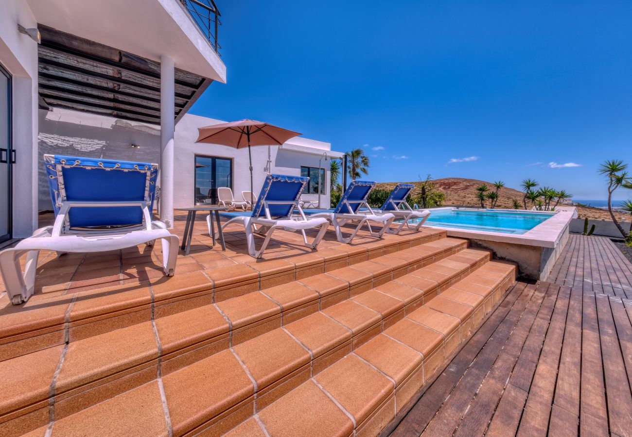 Villa in Nazaret - Villa El Erizo by Lanzarote Vacation Homes
