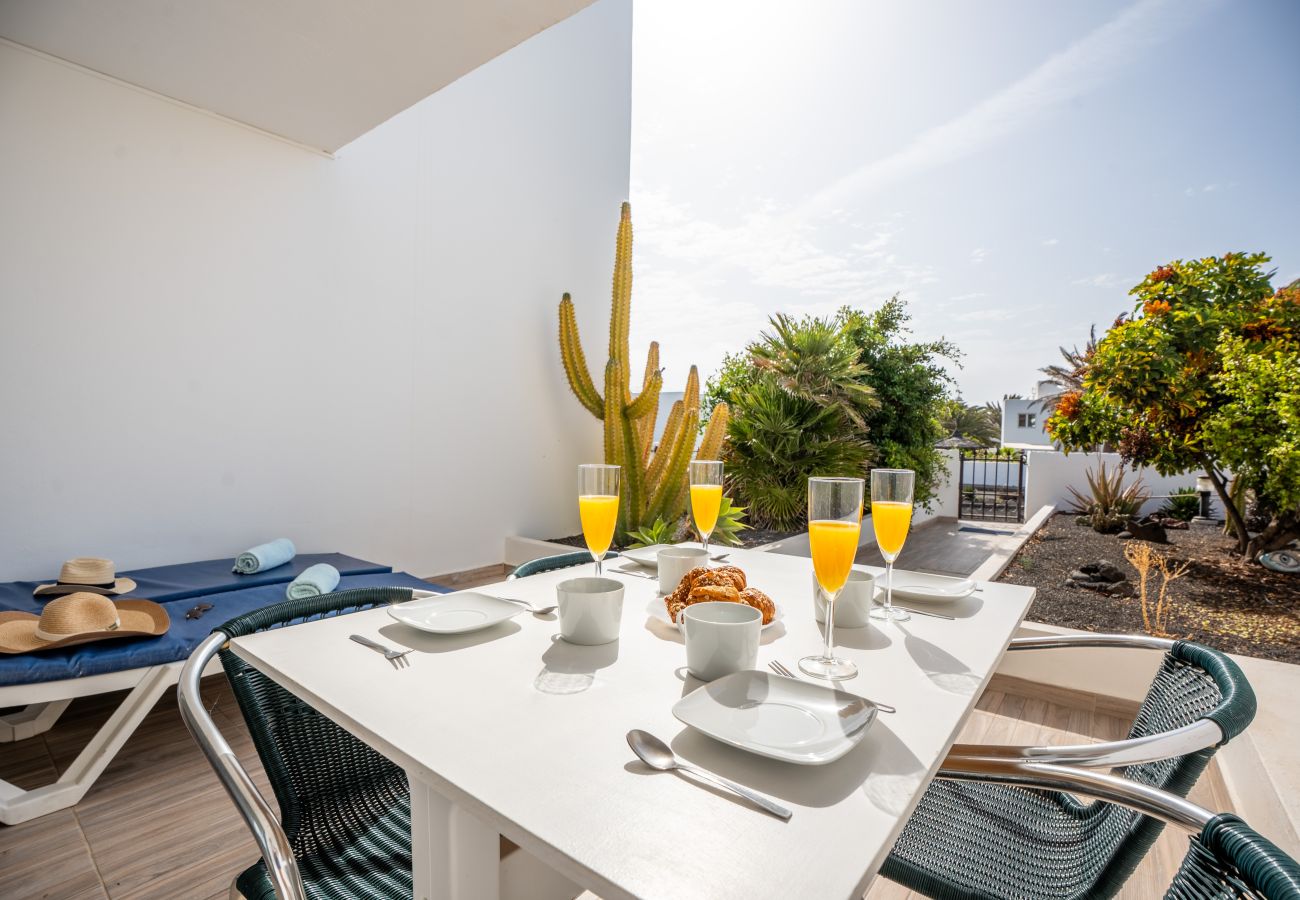 Ferienwohnung in Charco del Palo - Apartamento 2, Complejo Casa Blanca