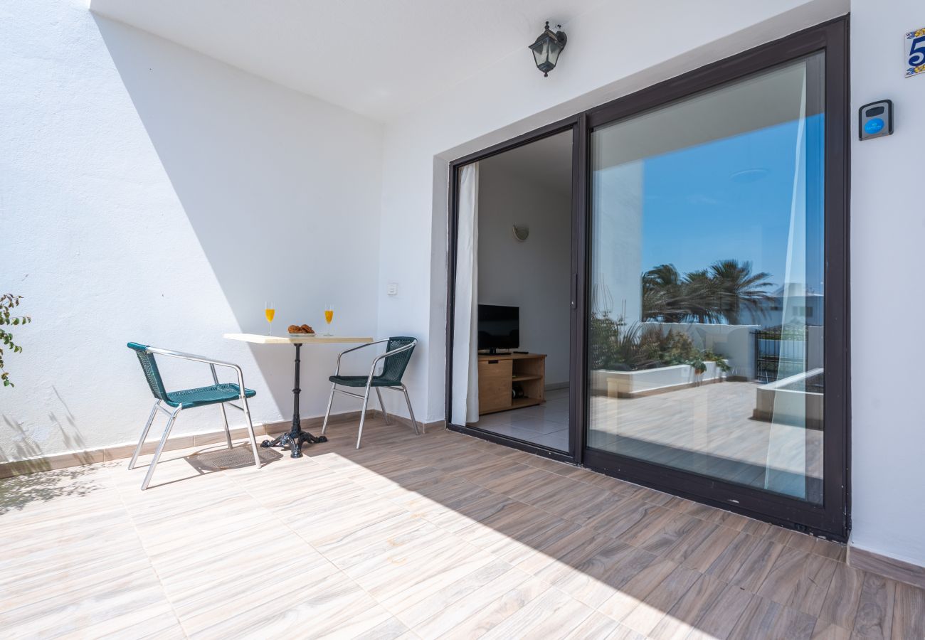 Ferienwohnung in Charco del Palo - Apartamento 5, Complejo Casa Blanca