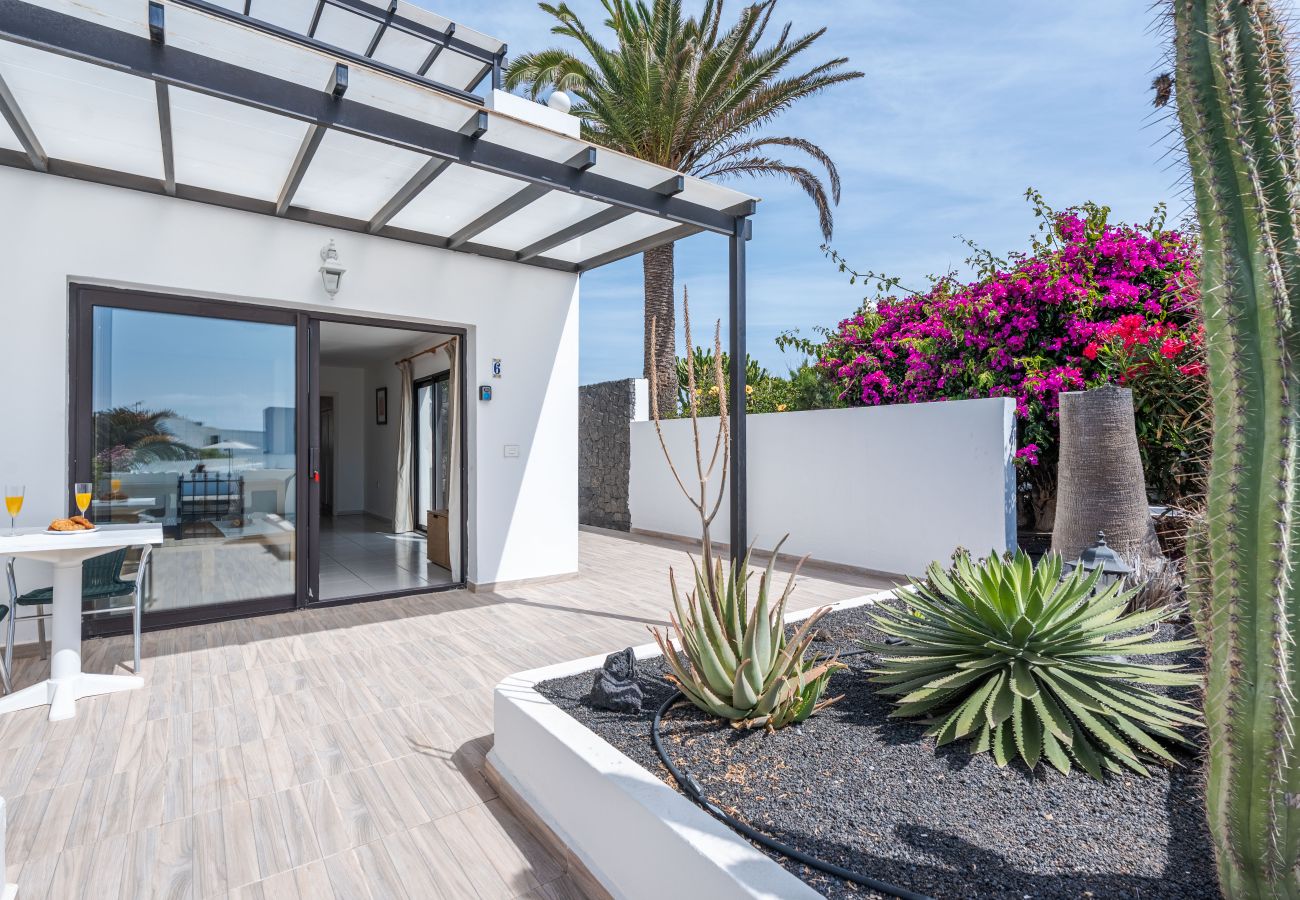 Ferienwohnung in Charco del Palo - Apartamento 6, complejo Casa Blanca
