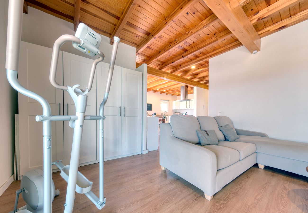 Ferienhaus in Costa Teguise - Chalet Emily - Alpine Chic• Jacuzzi • BBQ 
