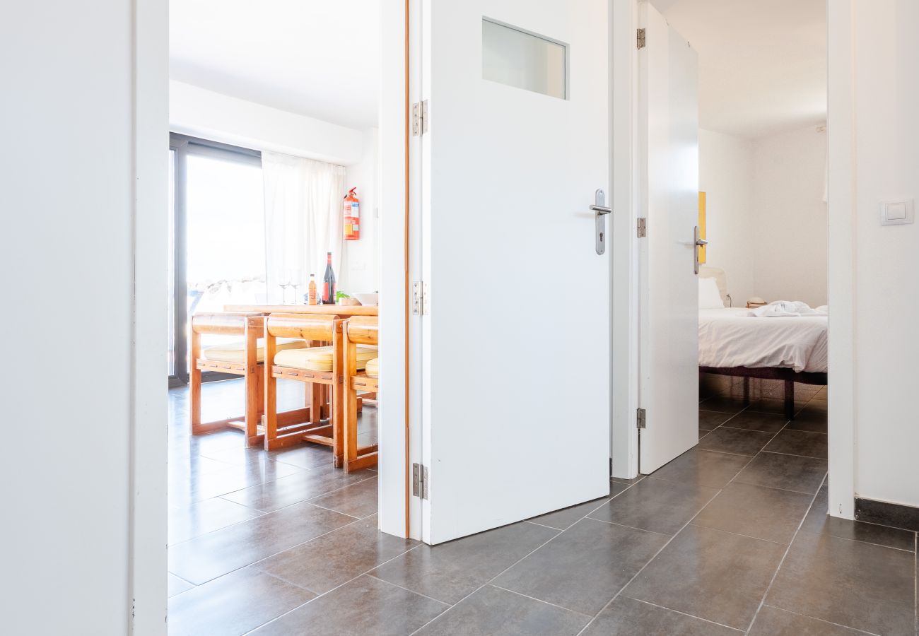 Ferienhaus in  Famara - Quicksand • Ocean views • Beach 1 min • LVH