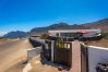 Ferienhaus in  Famara - Quicksand • Ocean views • Beach 1 min • LVH
