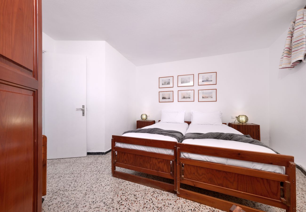 Ferienhaus in  Famara - First Line of  the Sea • Ocean views • Beach 1 min