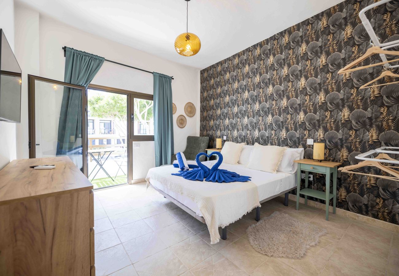 Ferienwohnung in Telde - Apartamento Salinetas Beach, 10m to the beach