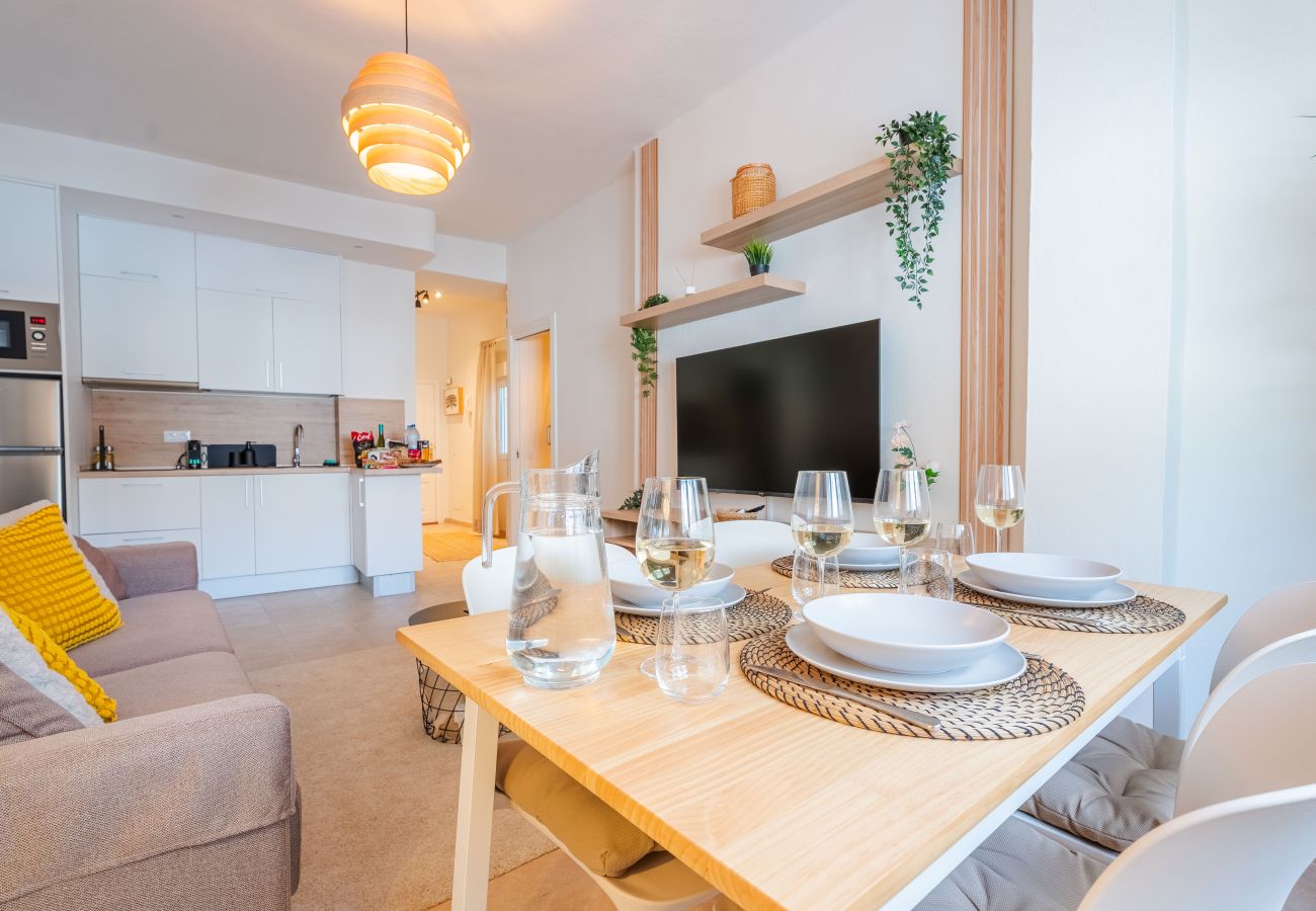 Ferienwohnung in Telde - Apartamento Salinetas Beach, 10m to the beach