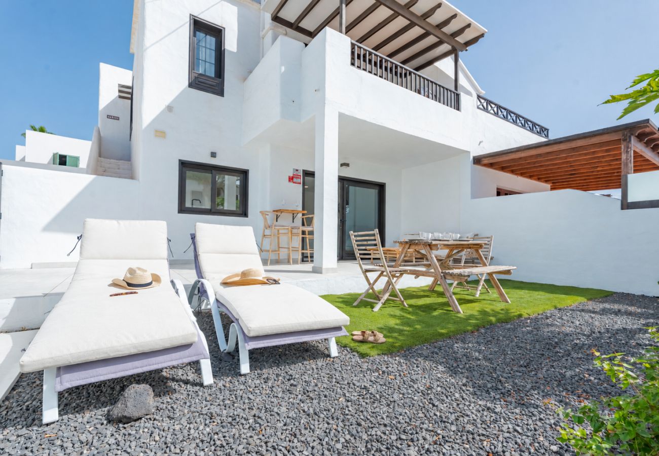 Ferienhaus in Puerto del Carmen - Casa Marlena- Private Terrace- 4 min to the beach by Lanzarote Vacation Homes