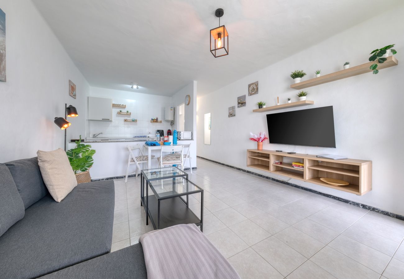 Apartment in Puerto del Carmen - Suite Helios-  500M from the beach By LVH