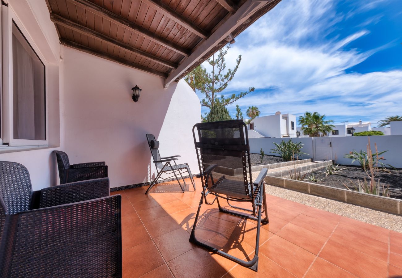 Apartment in Puerto del Carmen - suite Abora- Relax 500m from the beach, fast wifi  Apartment in Puerto del Carmen - suite Abora- Relax 500m from the beach, fast wifi