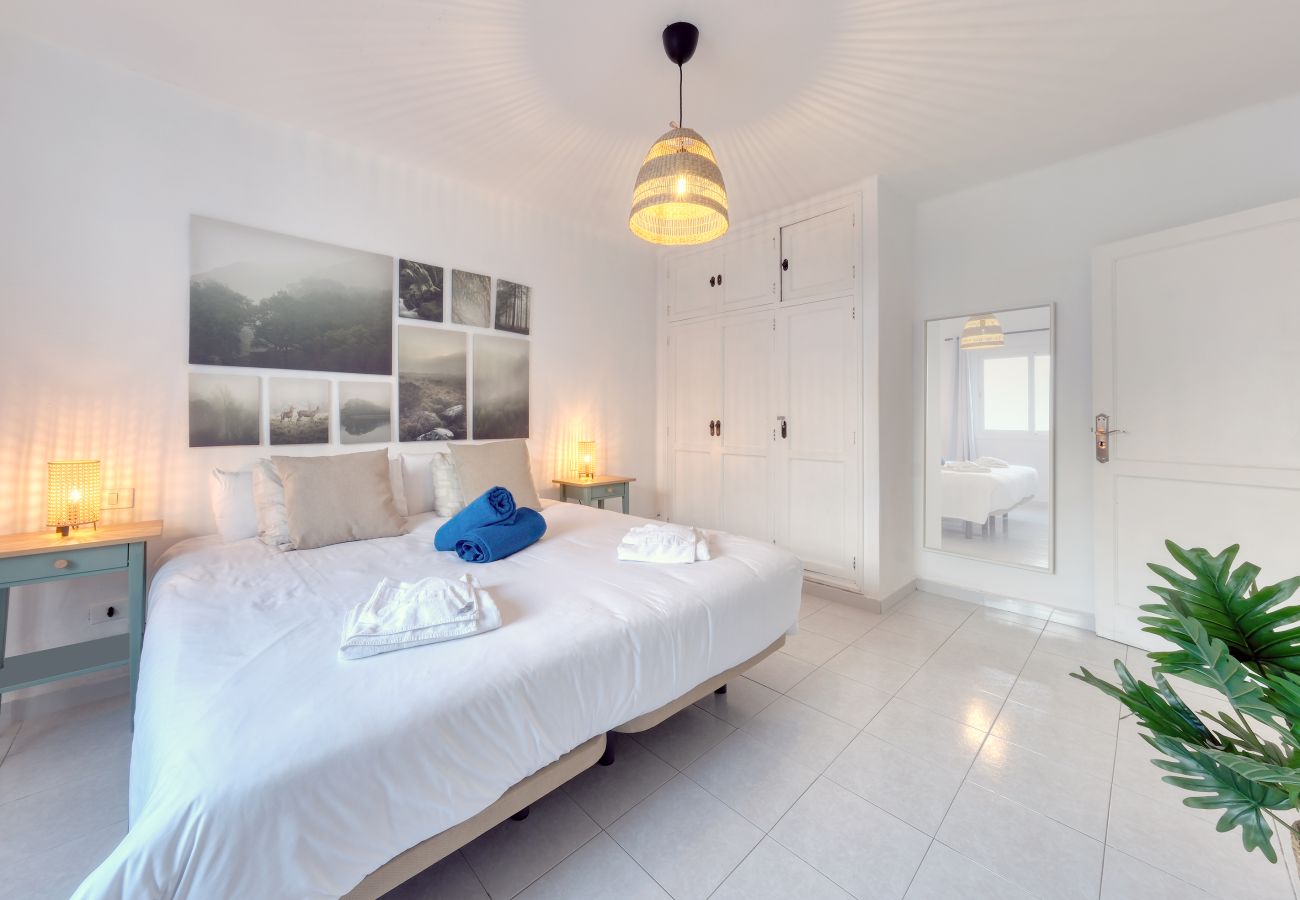 Apartment in Puerto del Carmen - Suite Abora - 500m from the beach By LVH