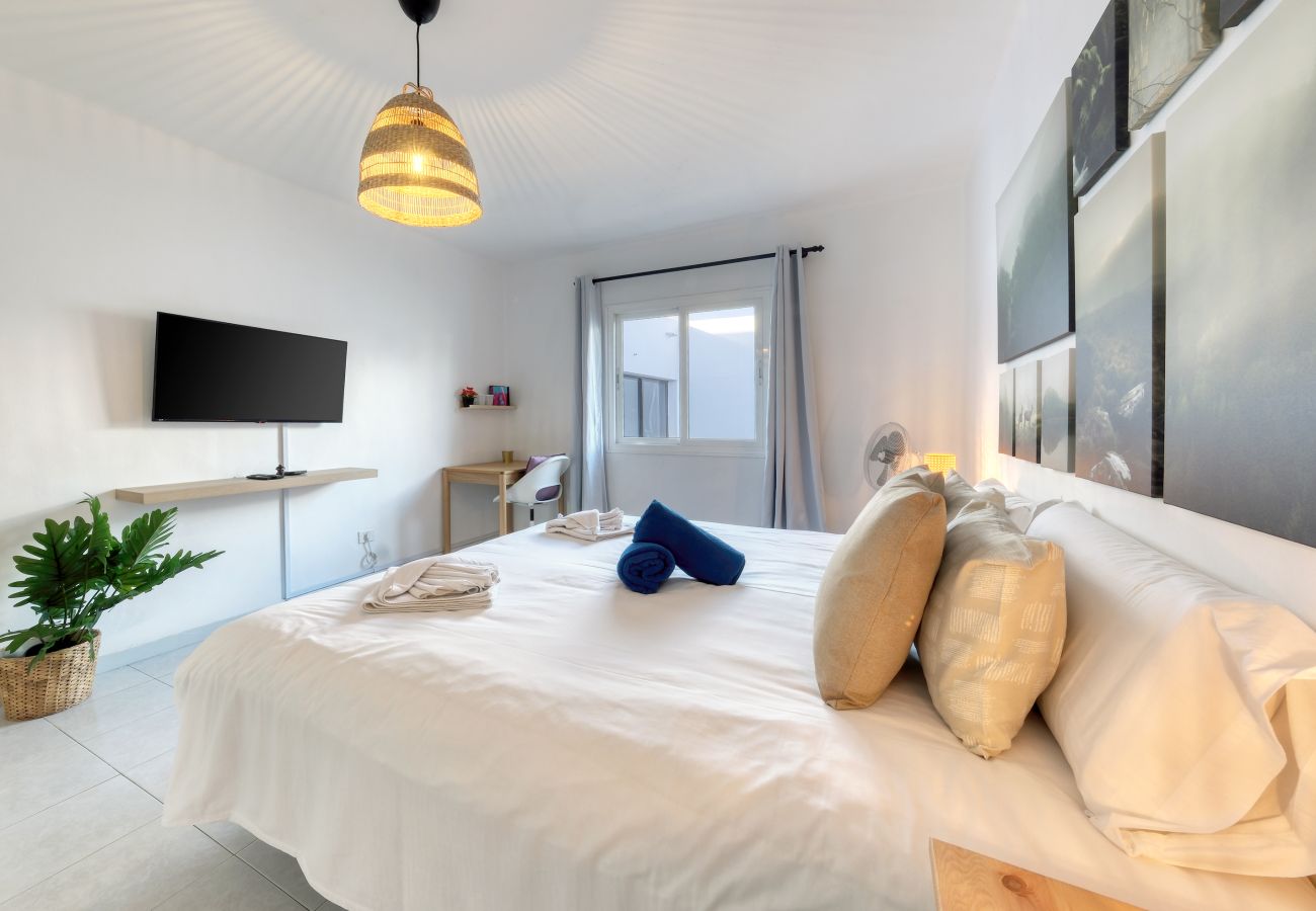 Apartment in Puerto del Carmen - Suite Abora - 500m from the beach By LVH