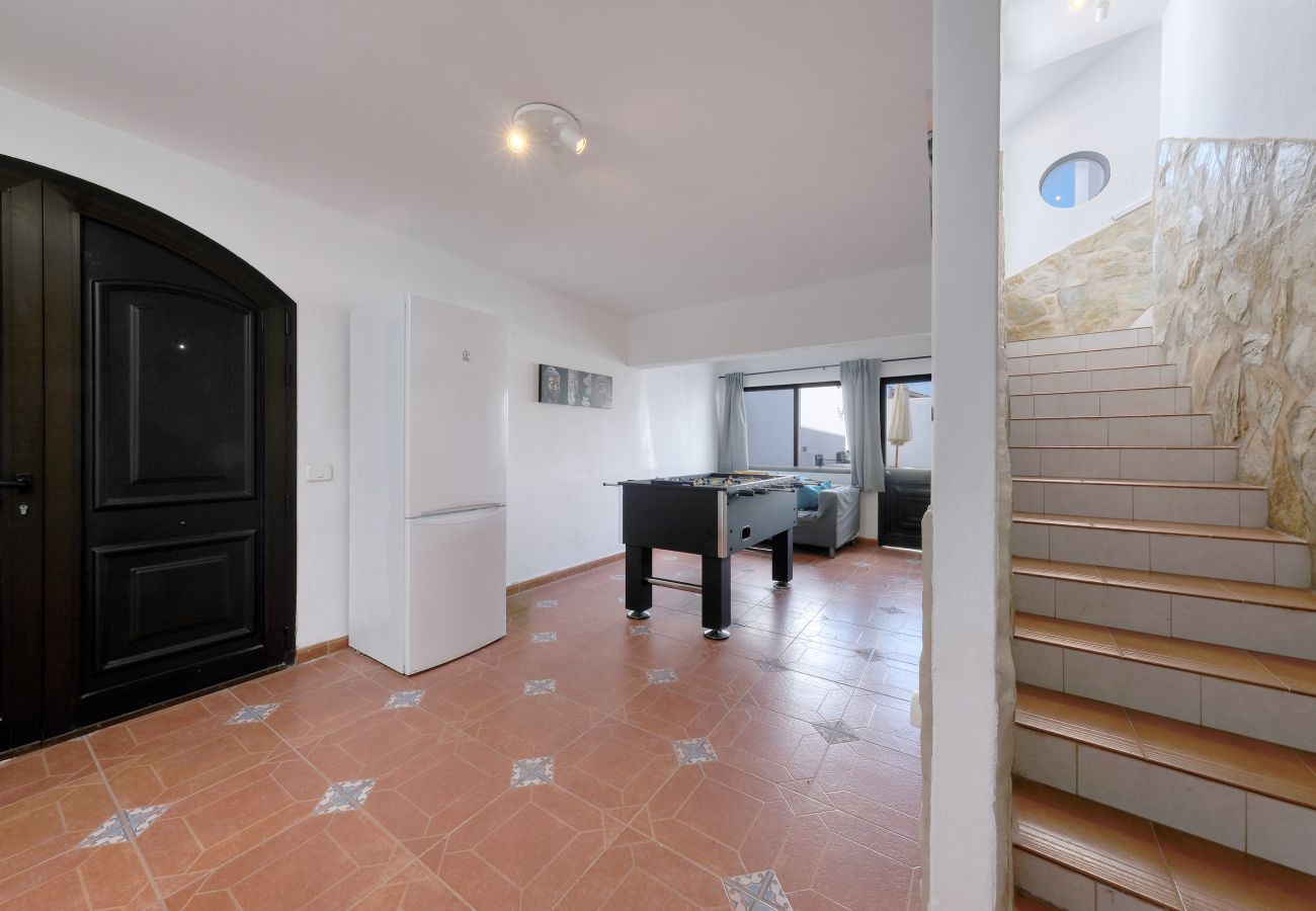 House in Puerto del Carmen - Atassara House - 500M to the Beach By LVH