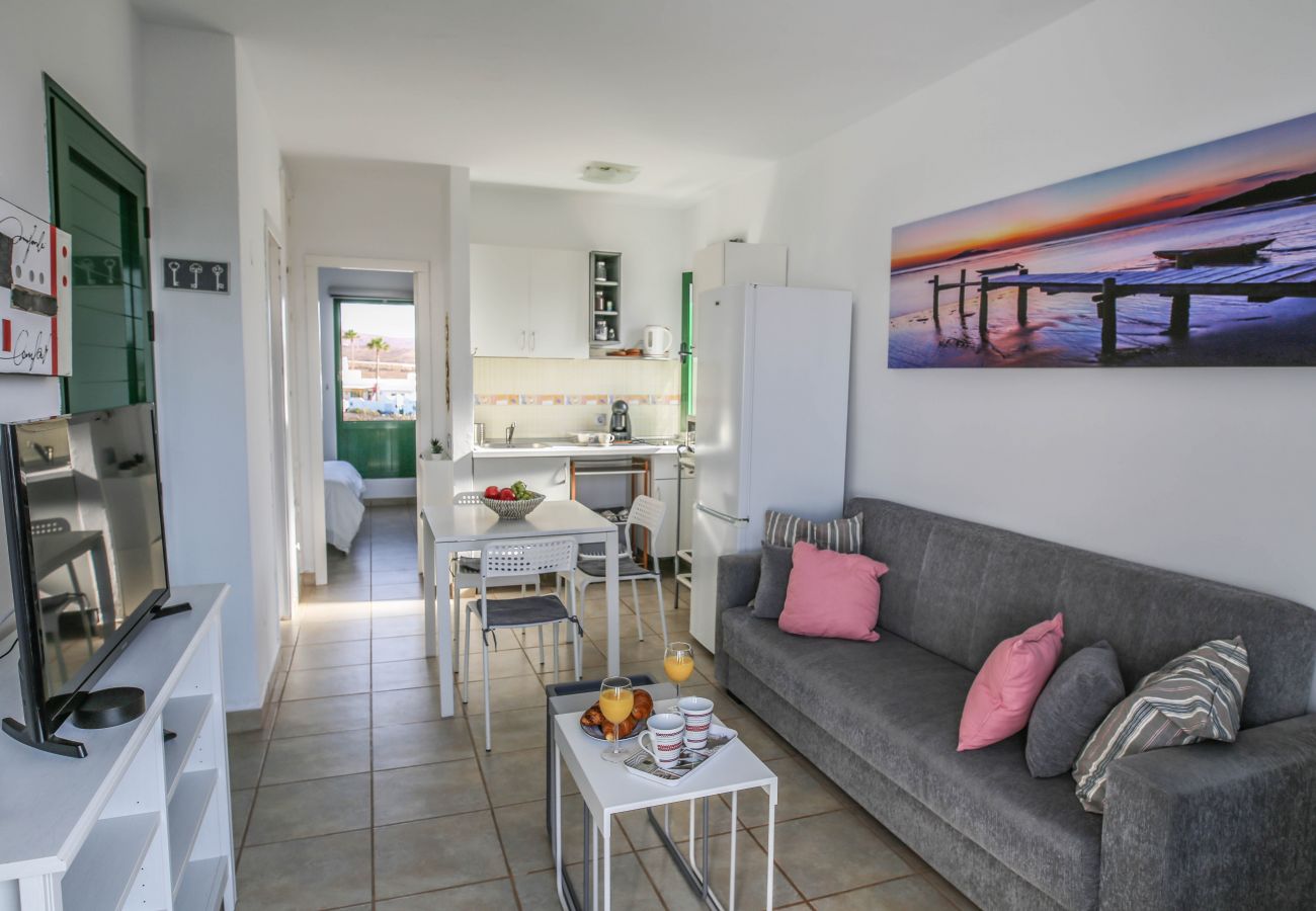 Apartment in Puerto del Carmen - Suite Cozy - 400M from the beach By LVH