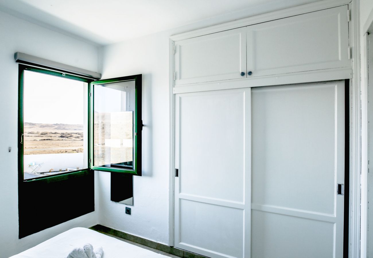 Apartment in Puerto del Carmen - Suite Cozy - 400M from the beach By LVH