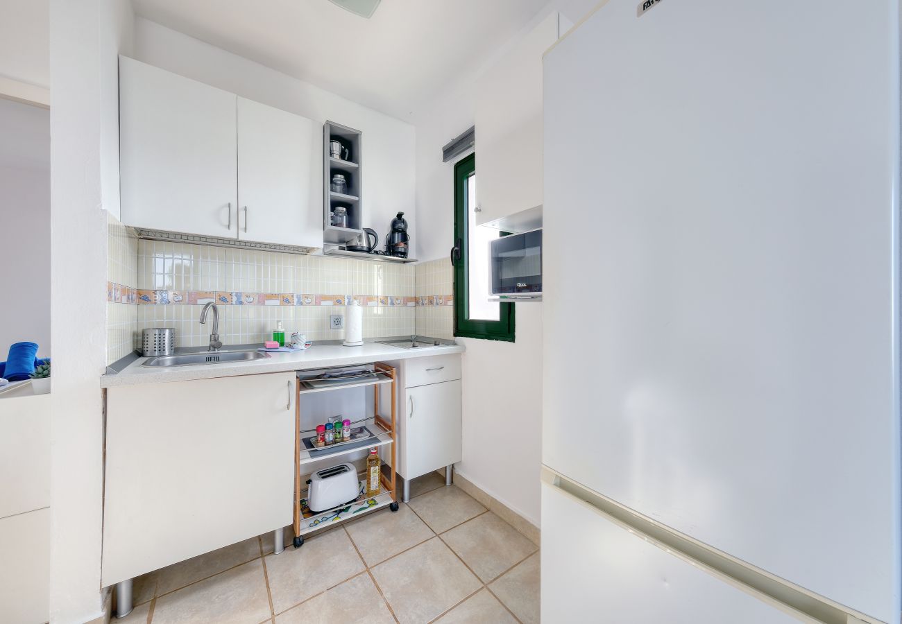 Apartment in Puerto del Carmen - Suite Cozy - 400M from the beach By LVH