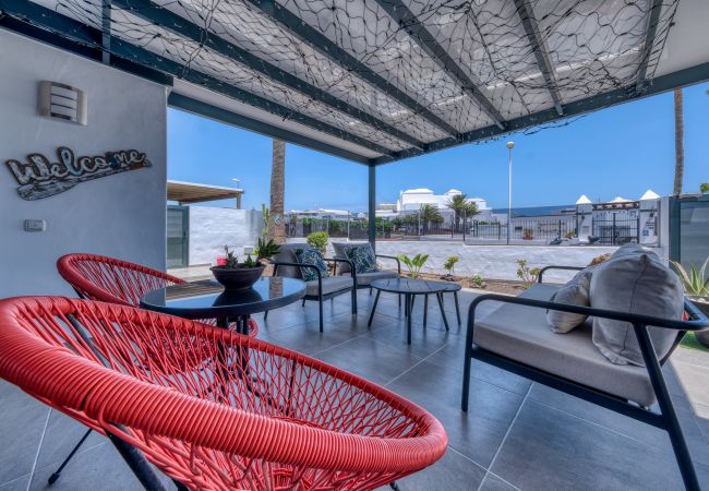House in Puerto del Carmen - Casa Eva - Private Pool, BBQ & Free Parking By Lanzarote Vacation Homes House in Puerto del Carmen - Casa Eva - Private Pool, BBQ & Free Parking By Lanzarote Vacation Homes