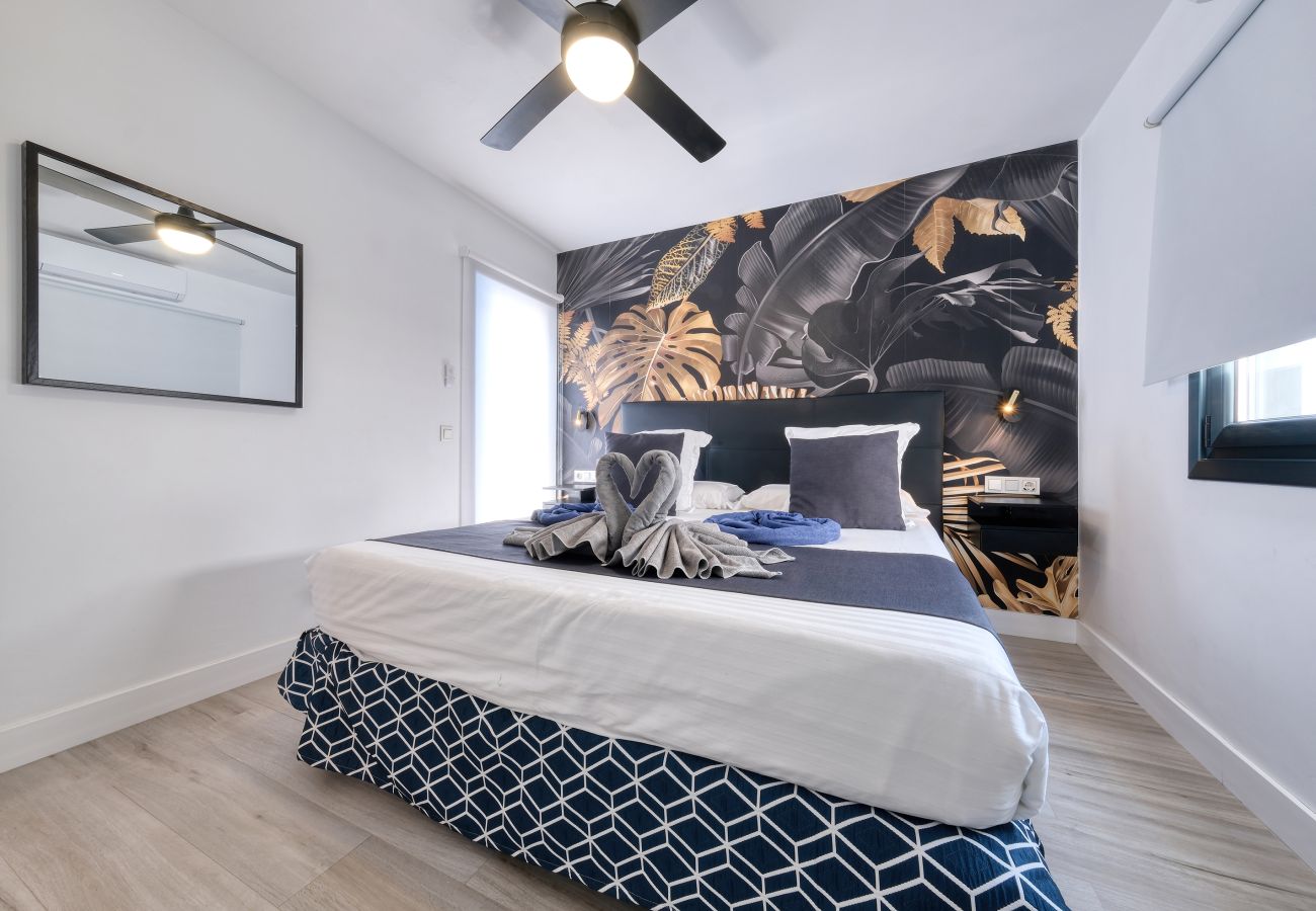 House in Puerto del Carmen - Casa Eva - Private Pool, BBQ & Free Parking By Lanzarote Vacation Homes House in Puerto del Carmen - Casa Eva - Private Pool, BBQ & Free Parking By Lanzarote Vacation Homes