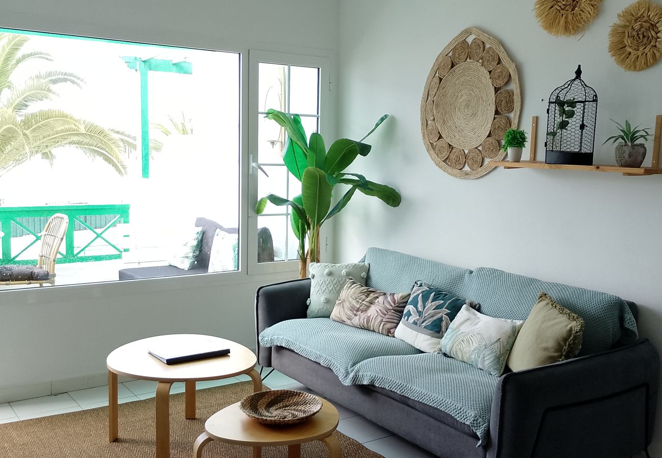 Apartment in Puerto del Carmen - Chez Carmen - Modern and cozy house with sea views, pool and fiber optic WIFI