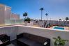 House in Puerto del Carmen - Sea Waves Lanzarote - Large terrace, community pool, WiFi with fiber House in Puerto del Carmen - Sea Waves Lanzarote - Large terrace, community pool, WiFi with fiber