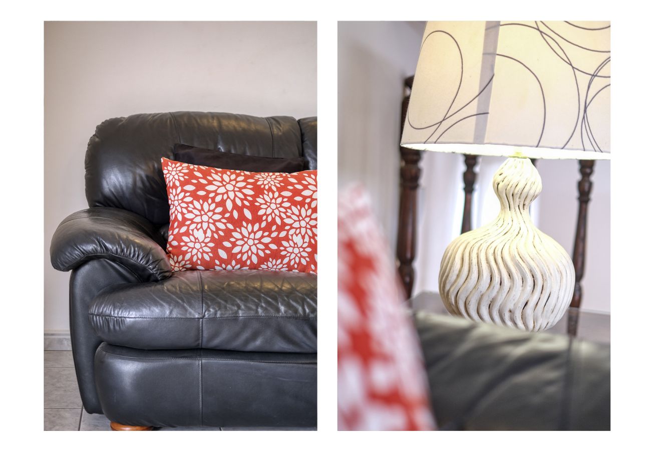 House in Tías - Casa Paraíso - Jacuzzi, Air-con and BBQ By LVH