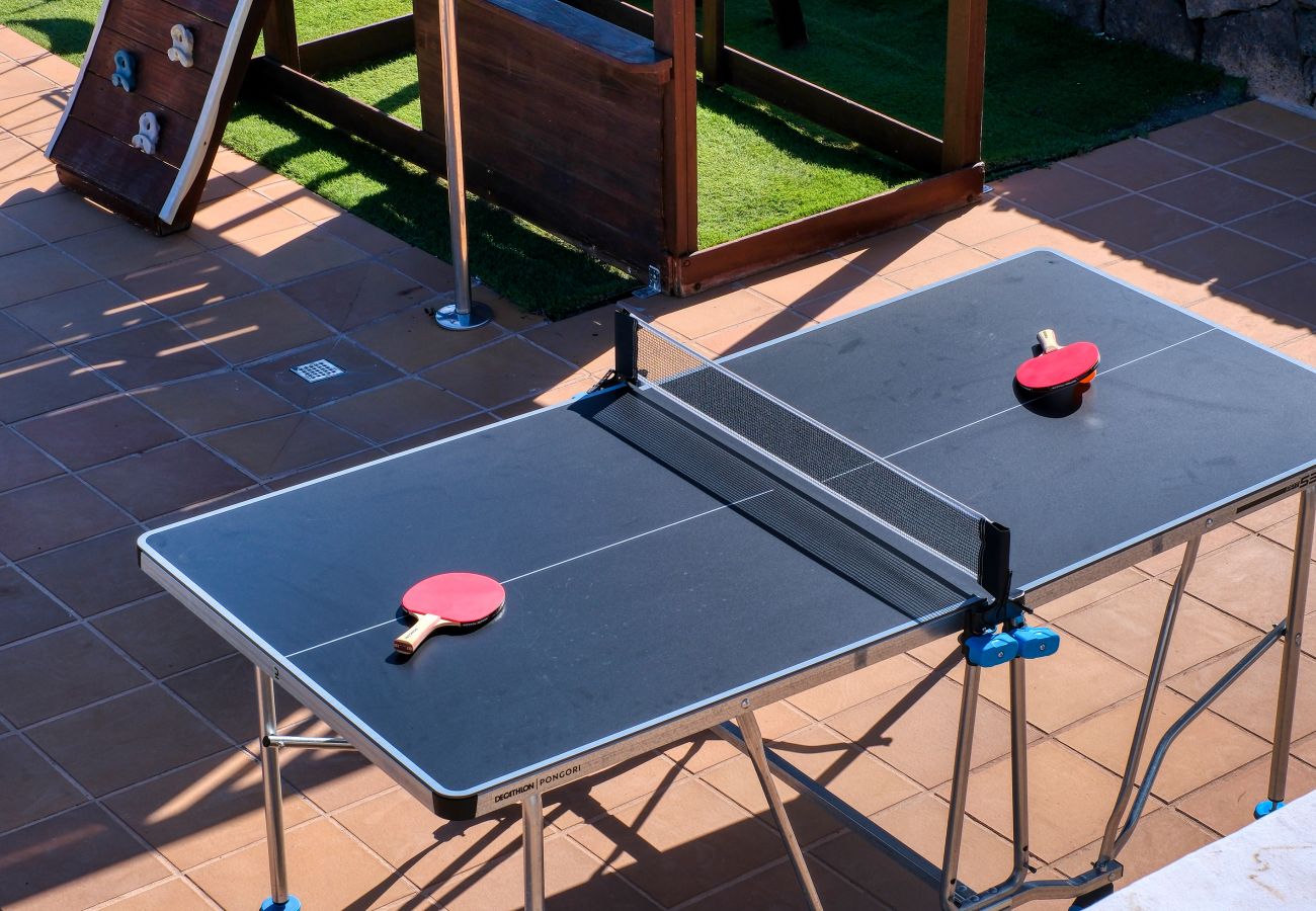 Villa in Playa Blanca - Villa Flavia - Private Pool, Jacuzzi, BBQ and Game Room By Lanzarote Vacation Home