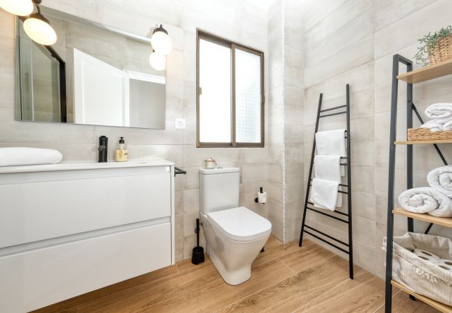 House in Arrecife - Downtown Oasis - 3 bedrooms in the centre of Arrecife House in Arrecife - Downtown Oasis - 3 bedrooms in the centre of Arrecife