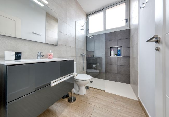 House in Costa Teguise - Pure Relax Holiday Home - Large terrace and Solarium House in Costa Teguise - Pure Relax Holiday Home - Large terrace and Solarium