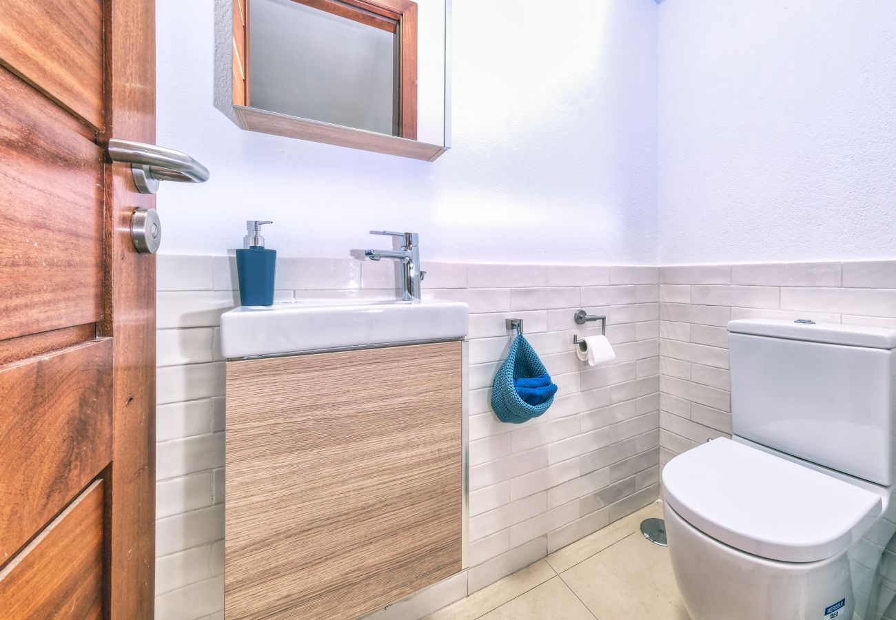 House in Puerto Calero - Casa Bleu - Duplex - Pool and BBQ By LVH